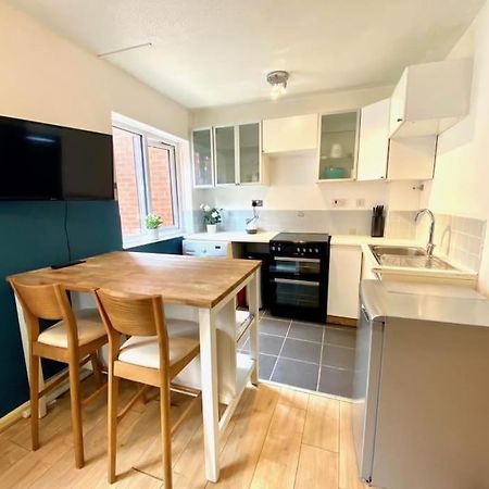 Lovely Apt In City Centre Leeds Leeds  Buitenkant foto